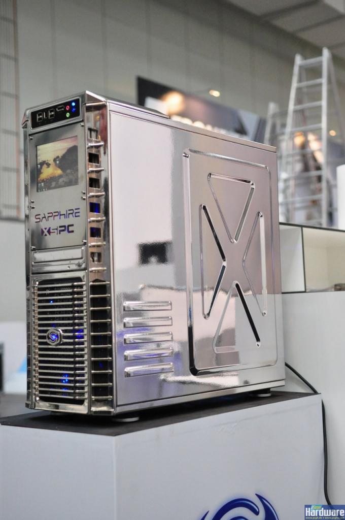 [10/03/2010] Cebit 2010: Die schönsten Casemods und Show-PCs aus Hannover (29)