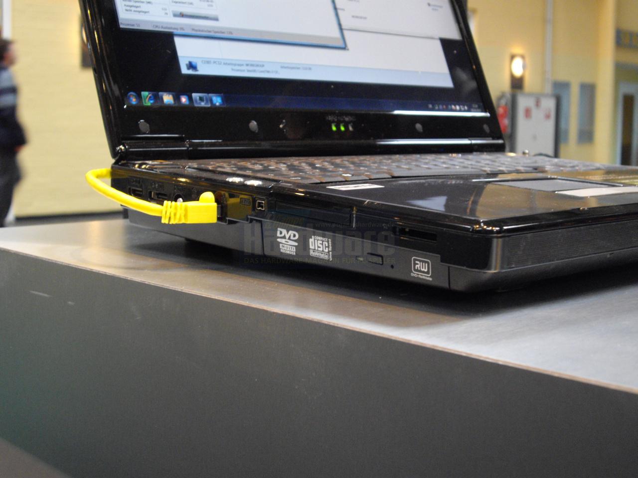 [02/03/2010] MySN QXG7 mit Core i7-980X auf der Cebit (3)