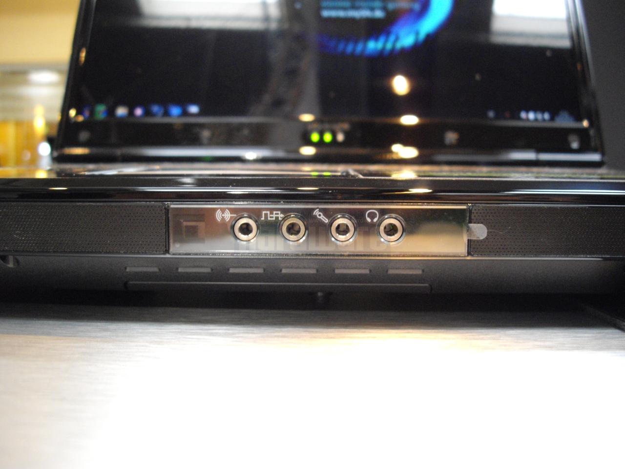 [02/03/2010] MySN QXG7 mit Core i7-980X auf der Cebit (4)