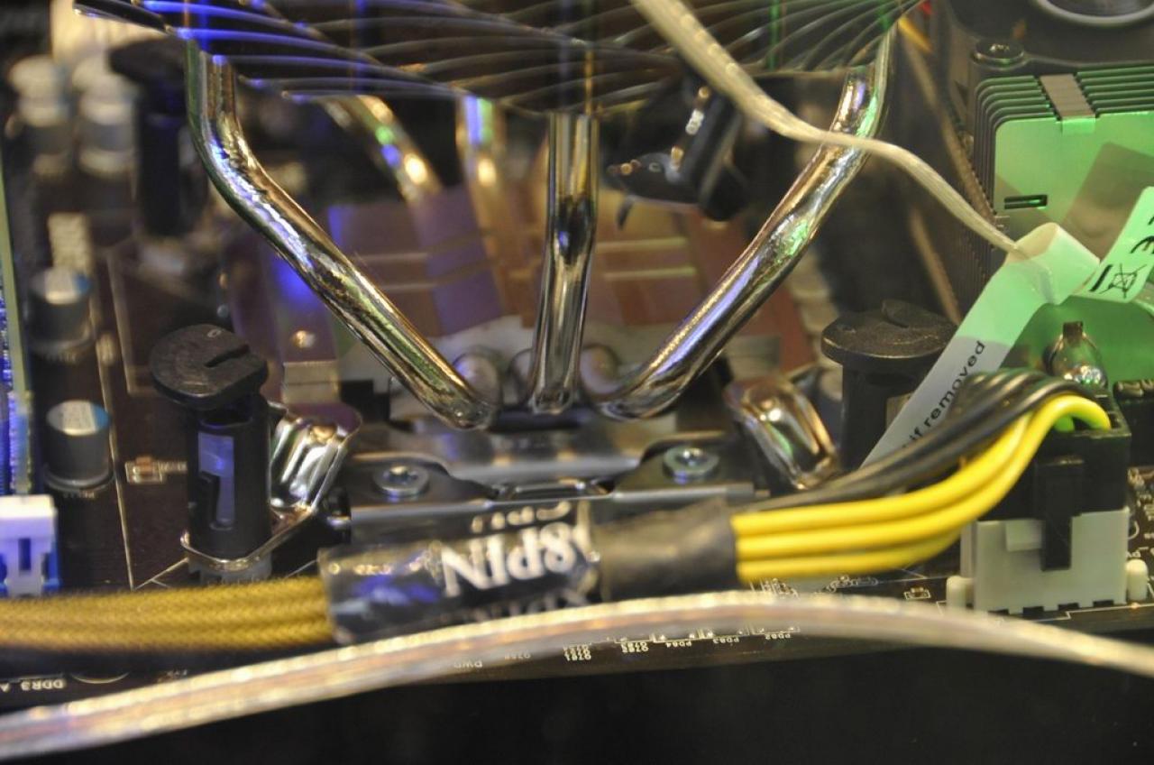 [01/03/2010] Testsystem mit Core i7-980X (1)