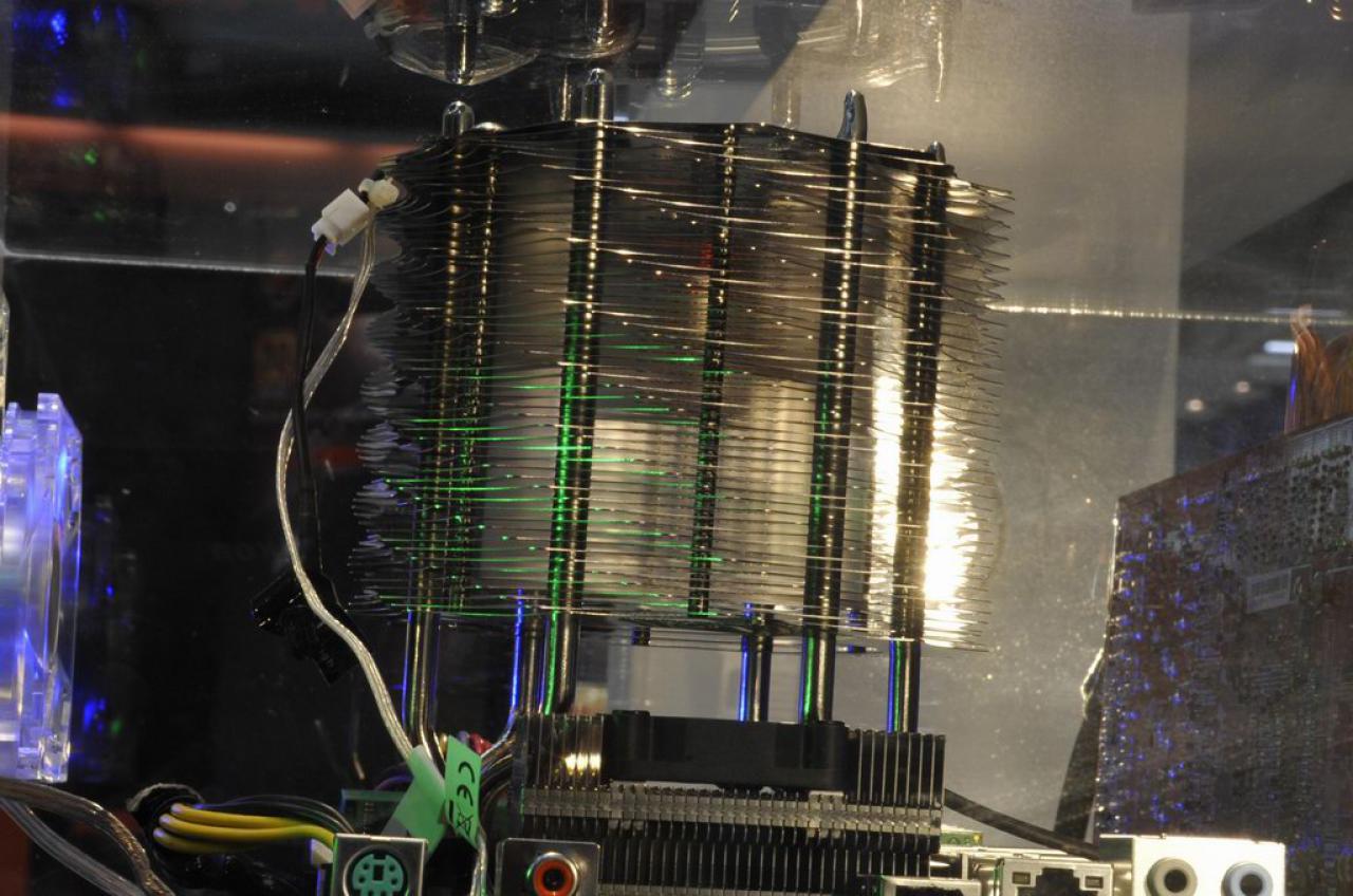 [01/03/2010] Testsystem mit Core i7-980X (3)
