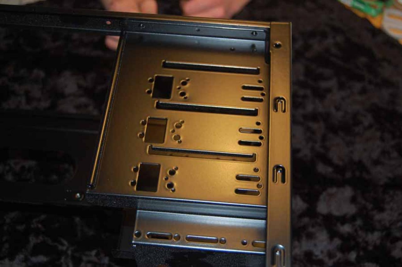 [12/03/2010] Tagebuch des Wahninns: PCGH-Casemod von NobLorRos - Update 3 (8)