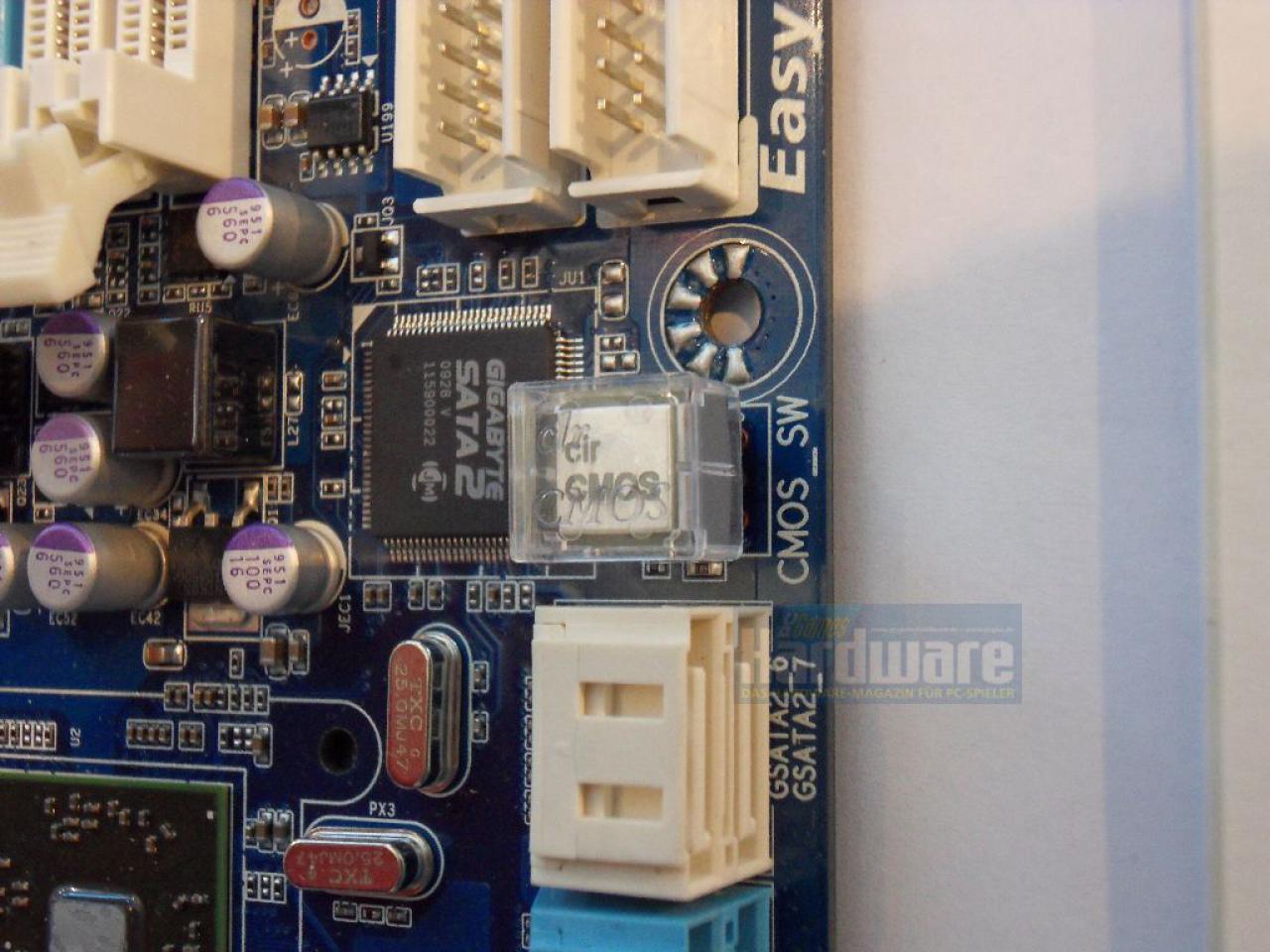 [01/03/2010] Gigabyte 890FXA-UD5 08
