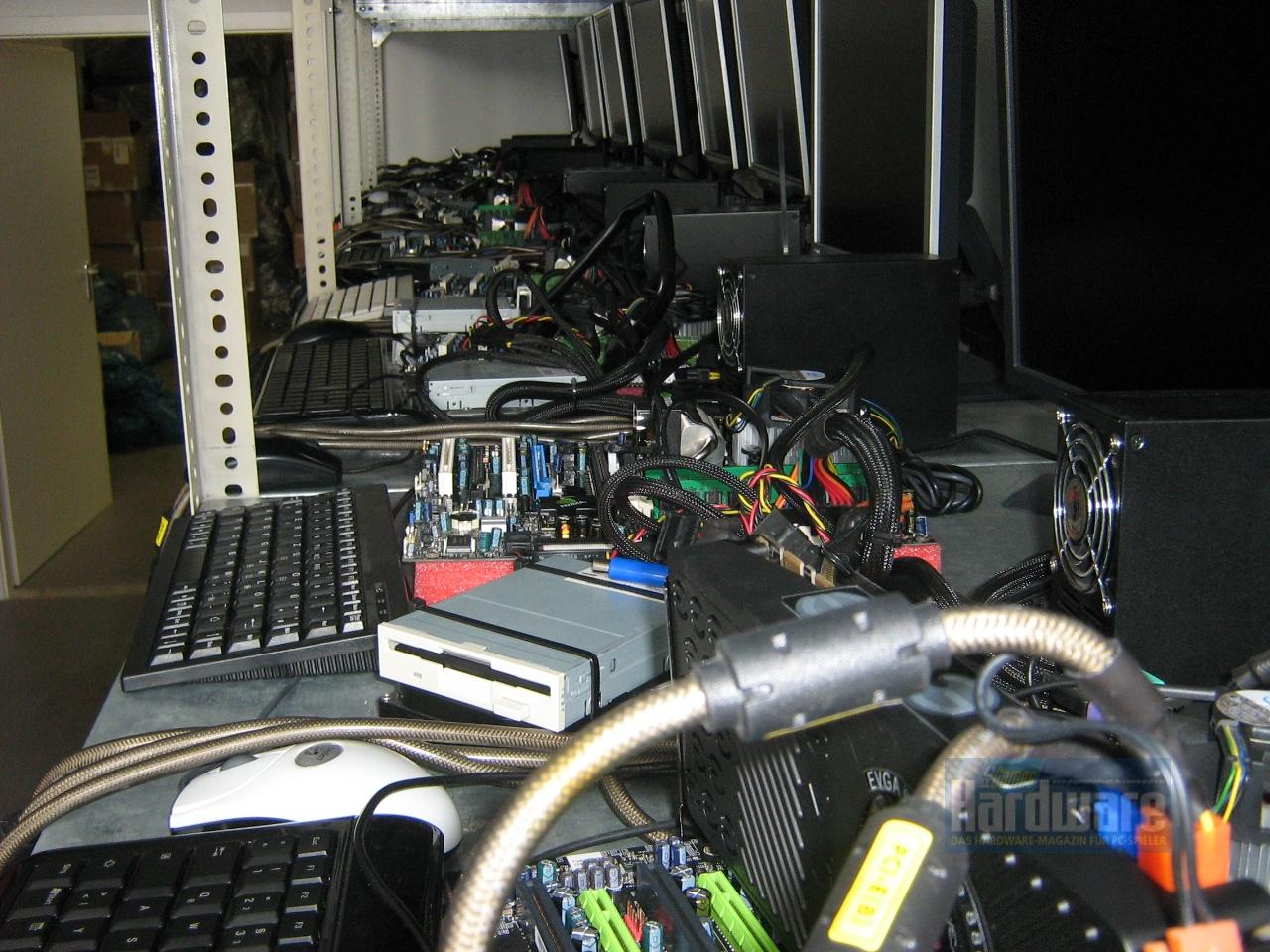 [09/03/2010] Zu Besuch bei EVGA (9)