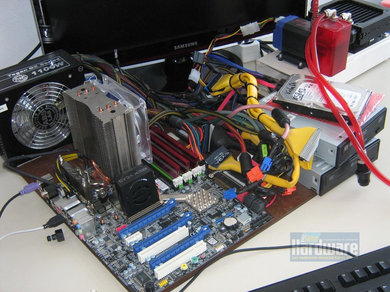 [09/03/2010] Zu Besuch bei EVGA (28)