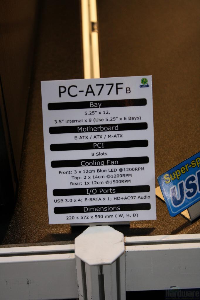 [03/03/2010] Lian-Li-PC-A77F-02