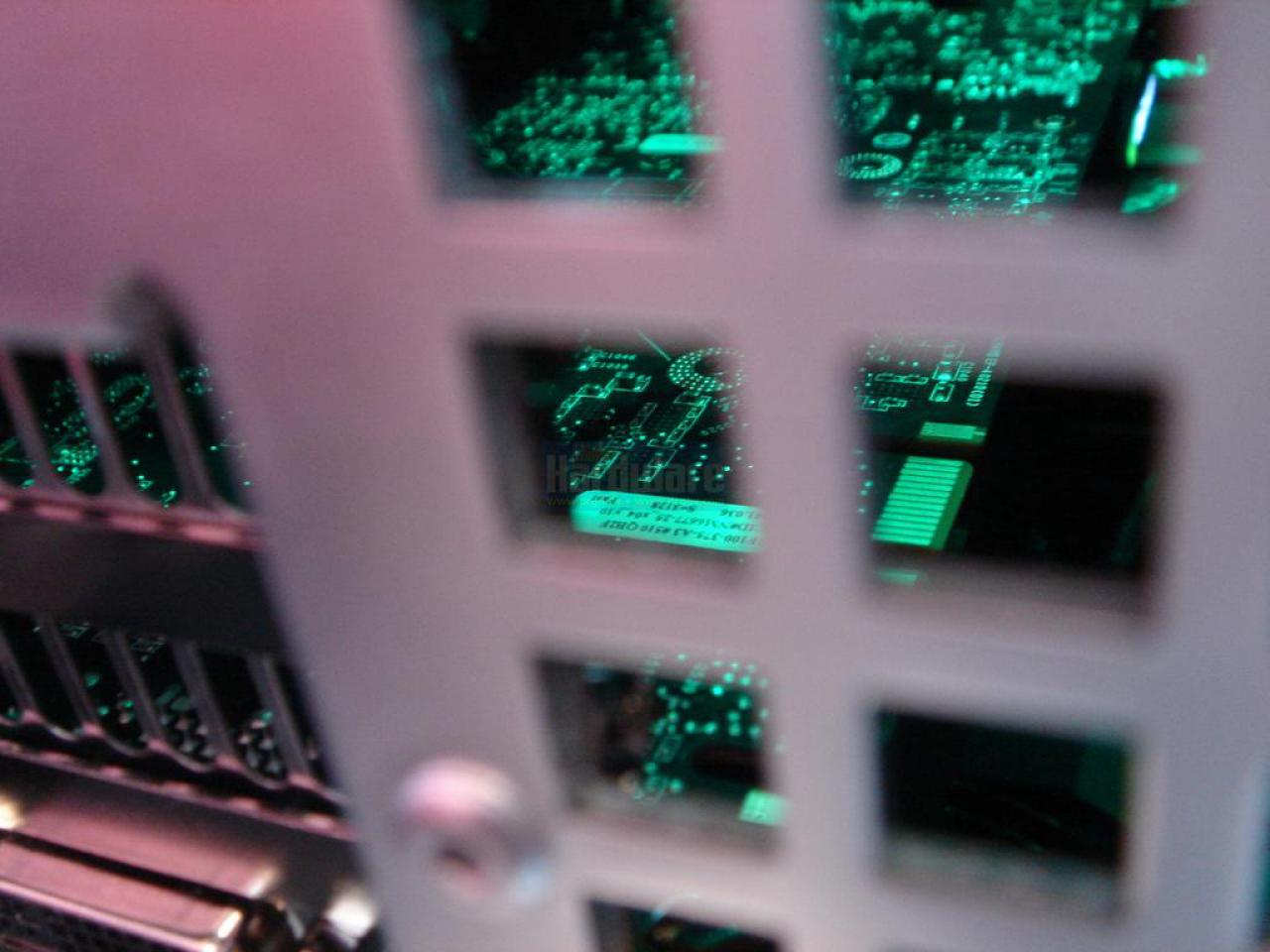 [02/03/2010] Nvidia Geforce GTX 480 auf der Cebit (1)