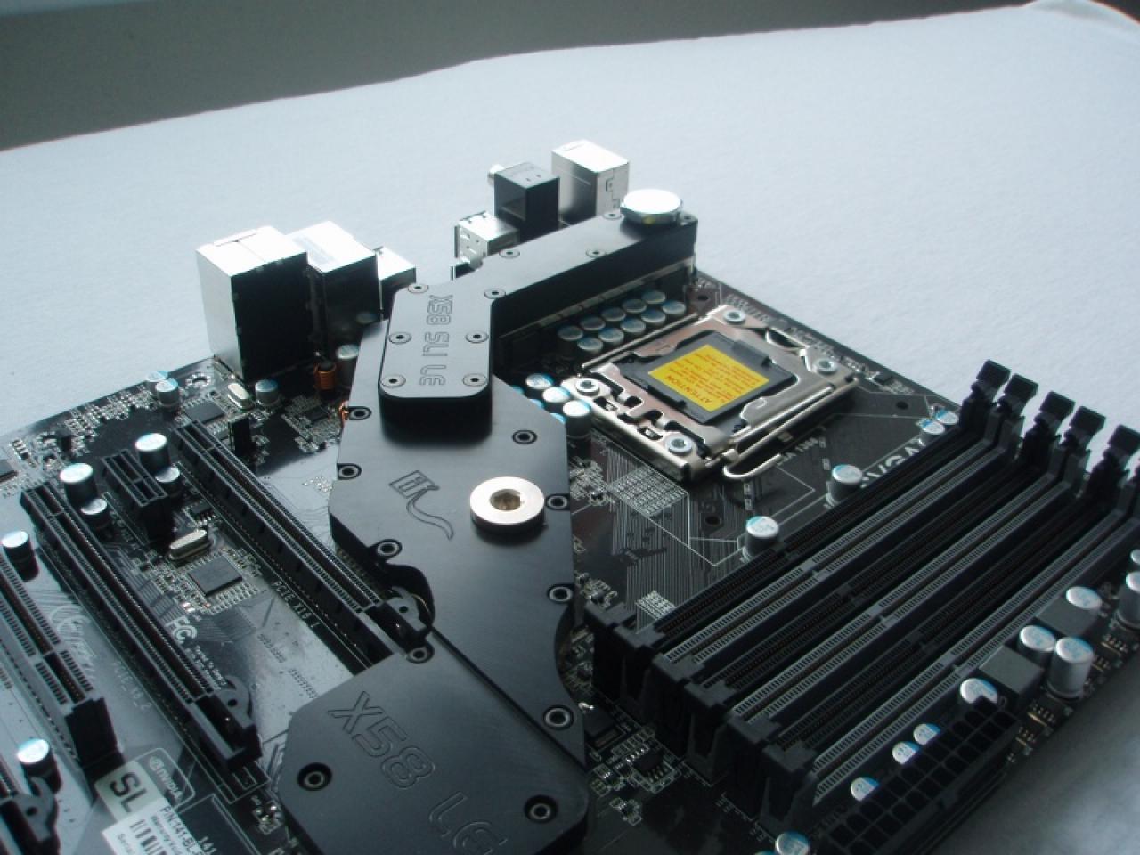 [25/03/2010] Die Mainboard-Schätze der PCGH-Community (37)