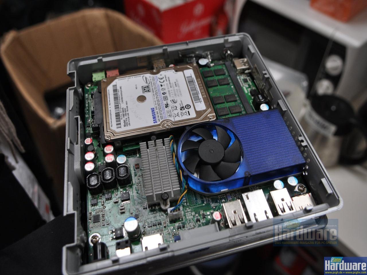 [03/03/2010] Zotac ZBOX mit Ion 2