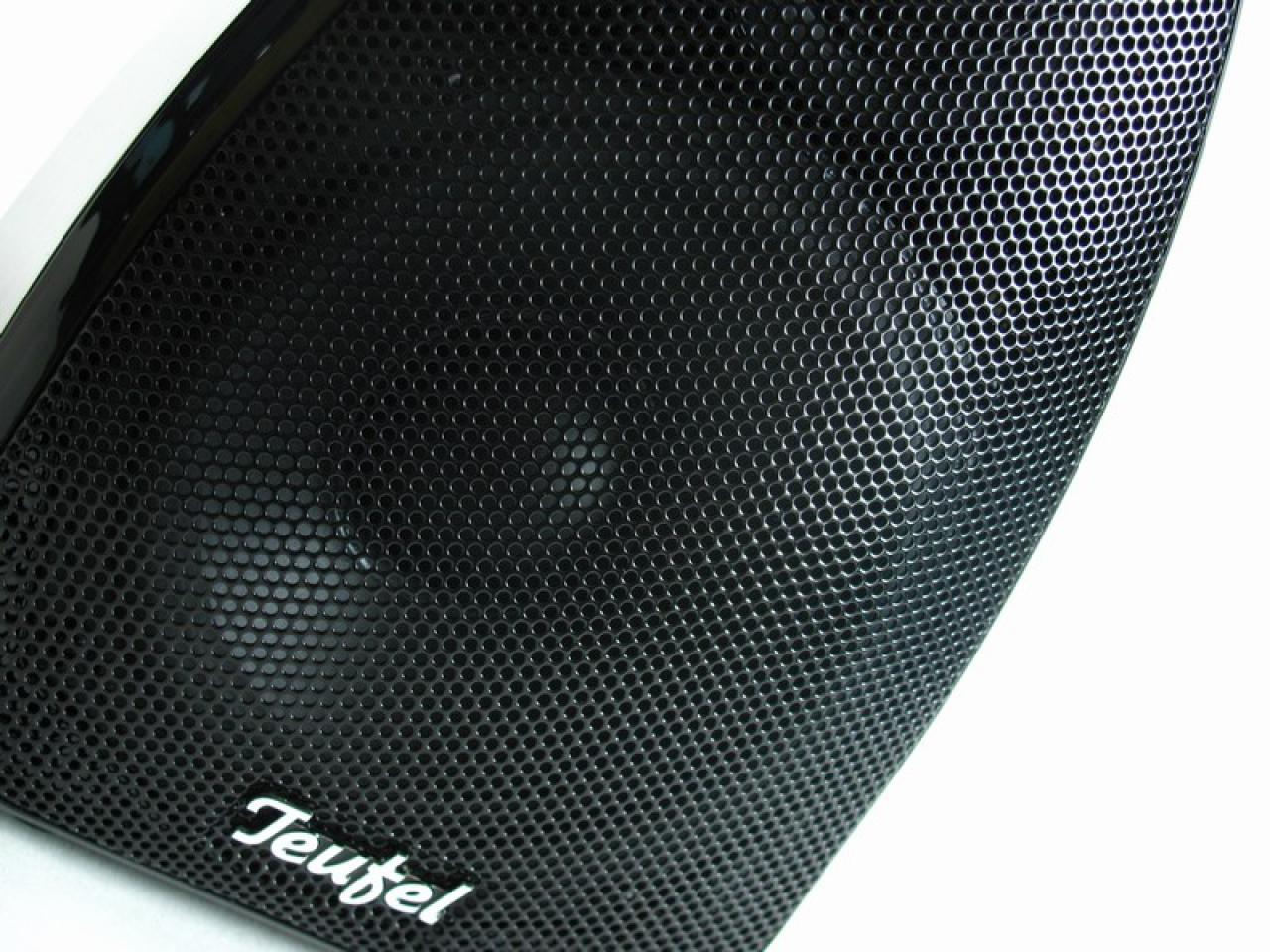 [28/03/2010] Casecon-Projekt: Gehäuse in Pixel-Optik im Eigenbau - Update: Hardware eingetroffen (1)