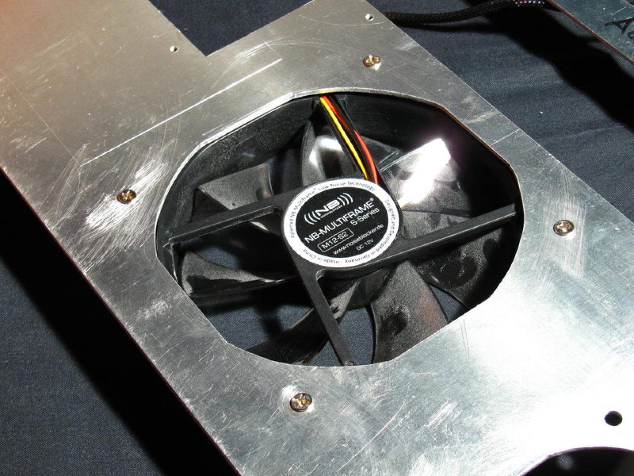 [28/03/2010] Casecon-Projekt: Gehäuse in Pixel-Optik im Eigenbau - Update: Hardware eingetroffen (23)