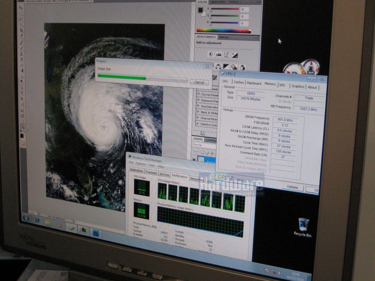 [05/03/2010] Cebit: Kingston mit DDR3-2400-RAM, Low-Voltage-Kits, 24-GiByte-Demo-PC und Ausblick auf DDR4-SDRAM (6)