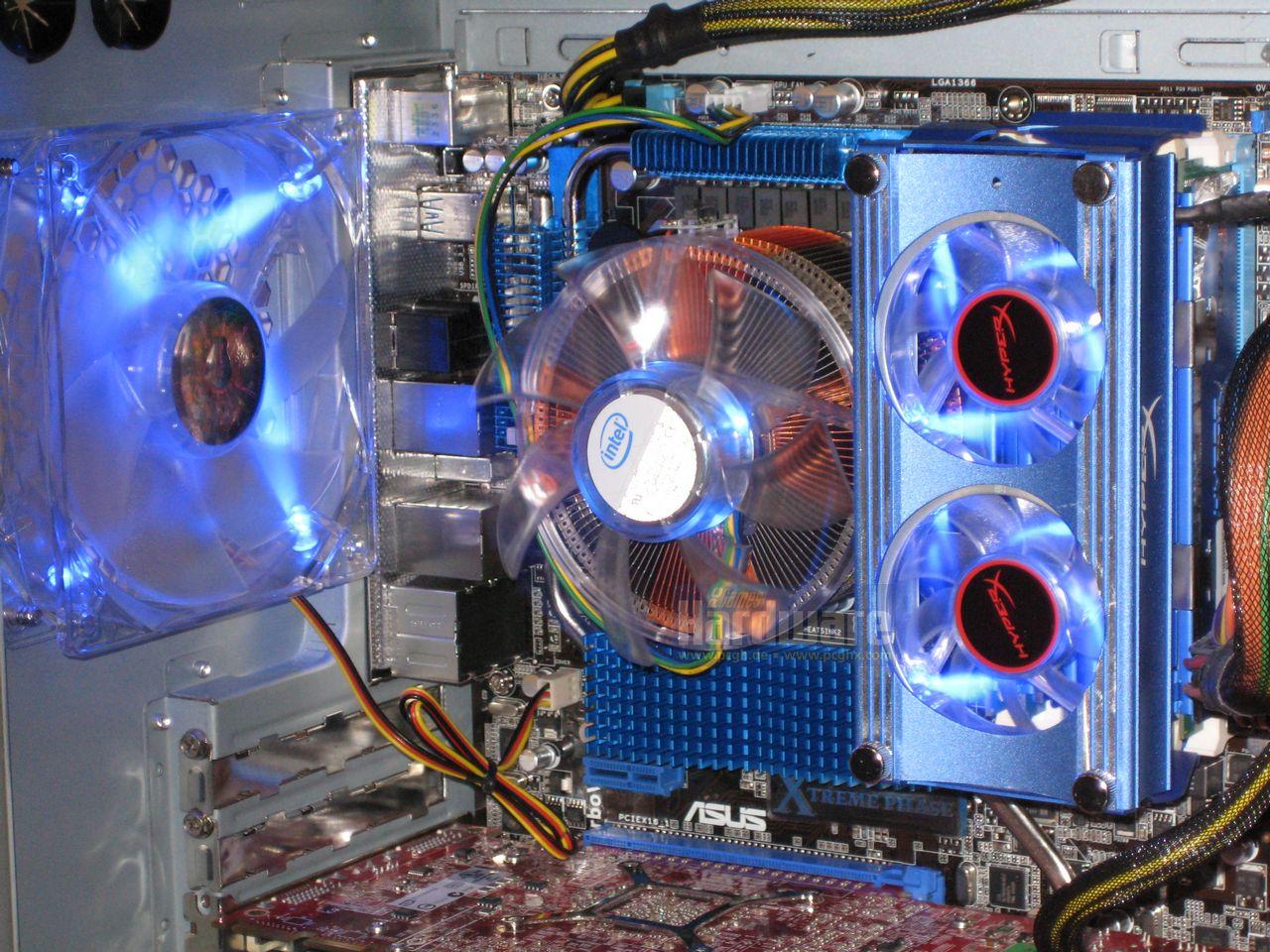 [05/03/2010] Cebit: Kingston mit DDR3-2400-RAM, Low-Voltage-Kits, 24-GiByte-Demo-PC und Ausblick auf DDR4-SDRAM (11)
