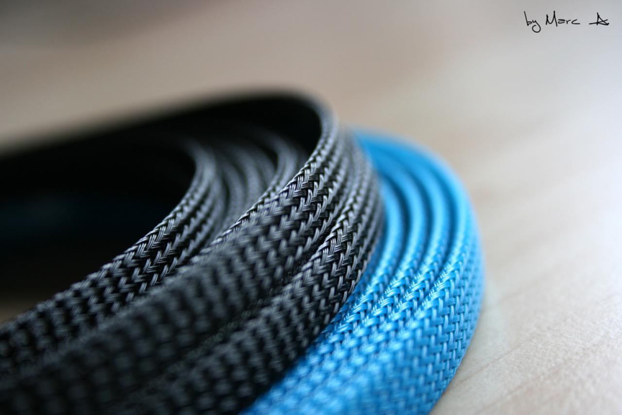 [19/03/2010] Casemod-Projekt Black meets Blue: Klasse Bilder, edles Aussehen (15)
