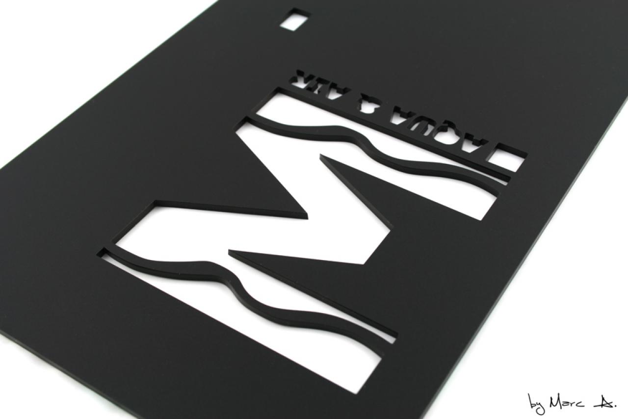 [19/03/2010] Casemod-Projekt Black meets Blue: Klasse Bilder, edles Aussehen (25)
