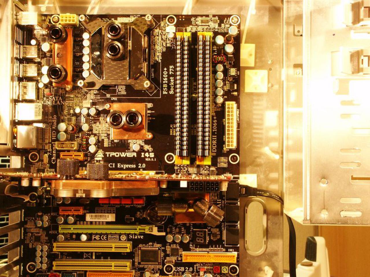 [26/03/2010] Casemod von Schienenbruch: Stealthmod und Vandalismustaster (12)