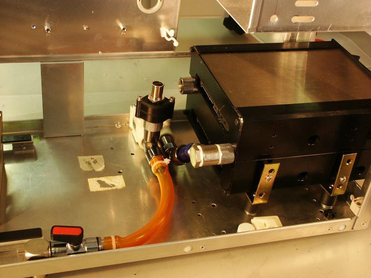[26/03/2010] Casemod von Schienenbruch: Stealthmod und Vandalismustaster (14)