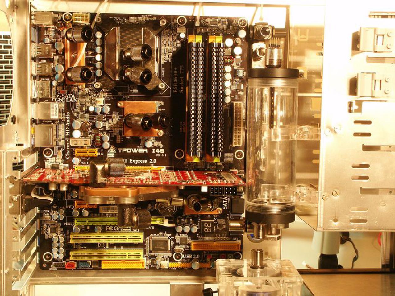 [26/03/2010] Casemod von Schienenbruch: Stealthmod und Vandalismustaster (15)