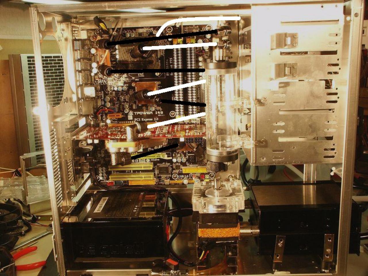 [26/03/2010] Casemod von Schienenbruch: Stealthmod und Vandalismustaster (16)