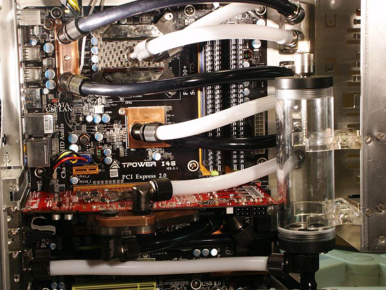 [26/03/2010] Casemod von Schienenbruch: Stealthmod und Vandalismustaster (19)
