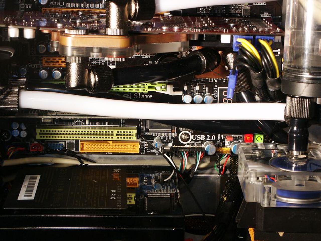 [26/03/2010] Casemod von Schienenbruch: Stealthmod und Vandalismustaster (21)