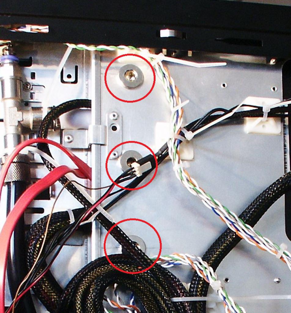 [26/03/2010] Casemod von Schienenbruch: Stealthmod und Vandalismustaster (31)