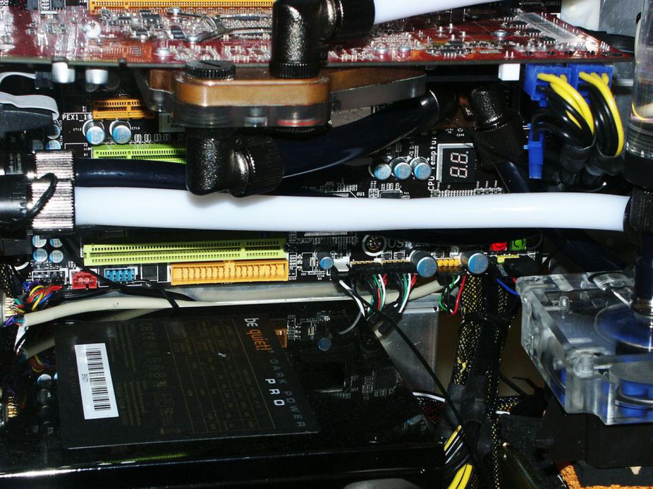 [26/03/2010] Casemod von Schienenbruch: Stealthmod und Vandalismustaster (38)