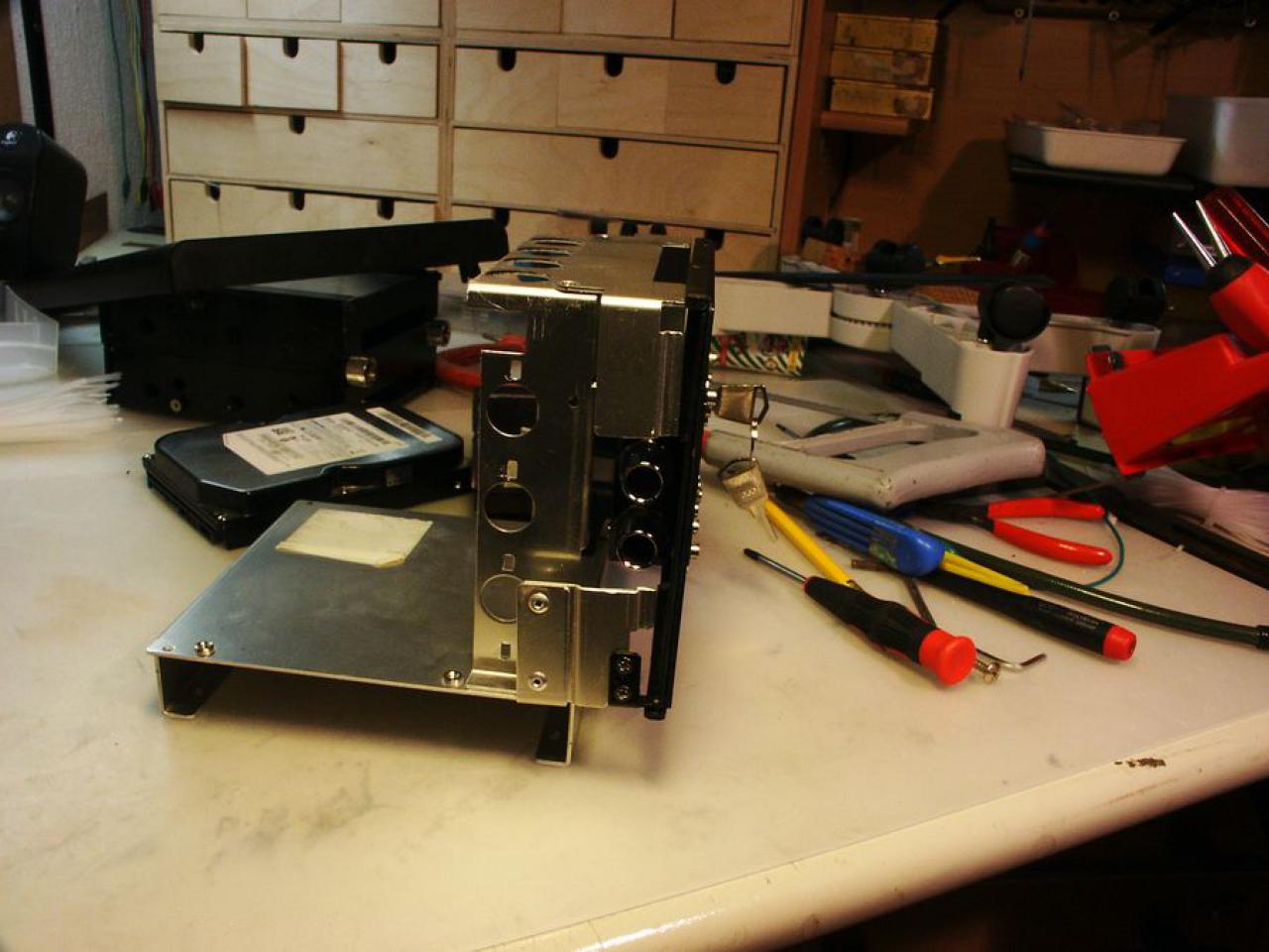 [26/03/2010] Casemod von Schienenbruch: Stealthmod und Vandalismustaster (43)