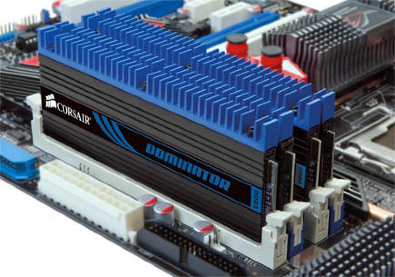 [07/04/2010] Corsair Dominator (2)
