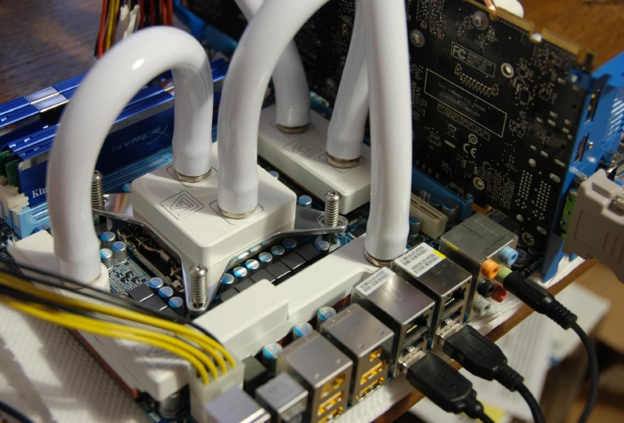 [01/04/2010] Wasserkühlungen der PCGHX-Community - Update (6)