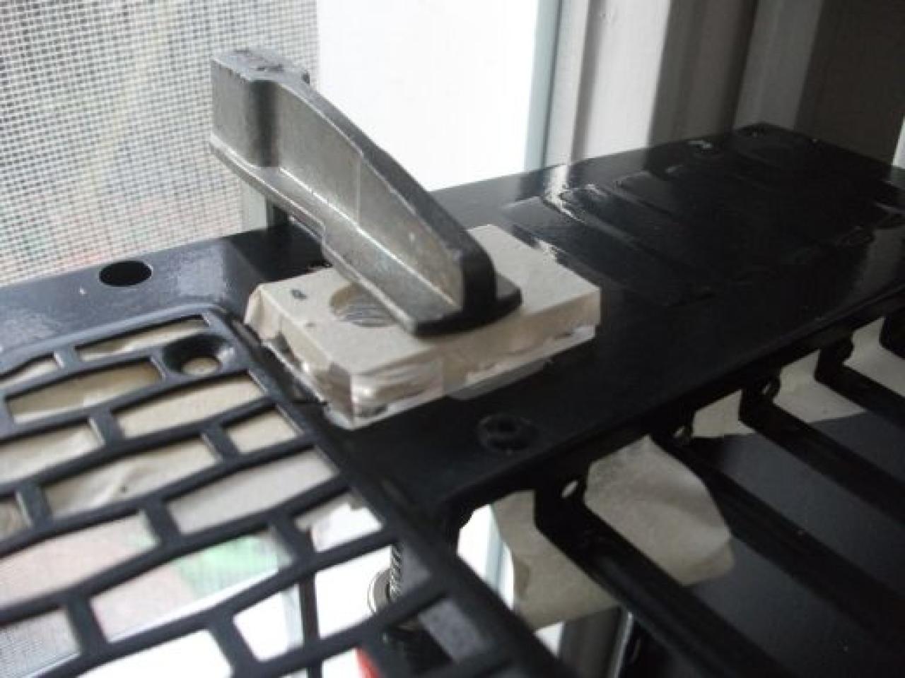 [16/04/2010] Spektakuläre Wakü-Casemod mit Wasserfall-Ausgleichsbehälter und 9x120-Radiator (105)