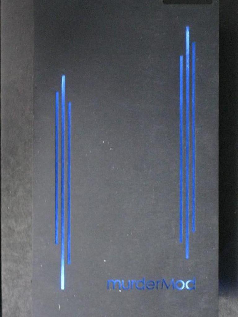 [22/04/2010] Faszinierende Luxus-Casemod: XE's Murdermod in Black and Blue (76)