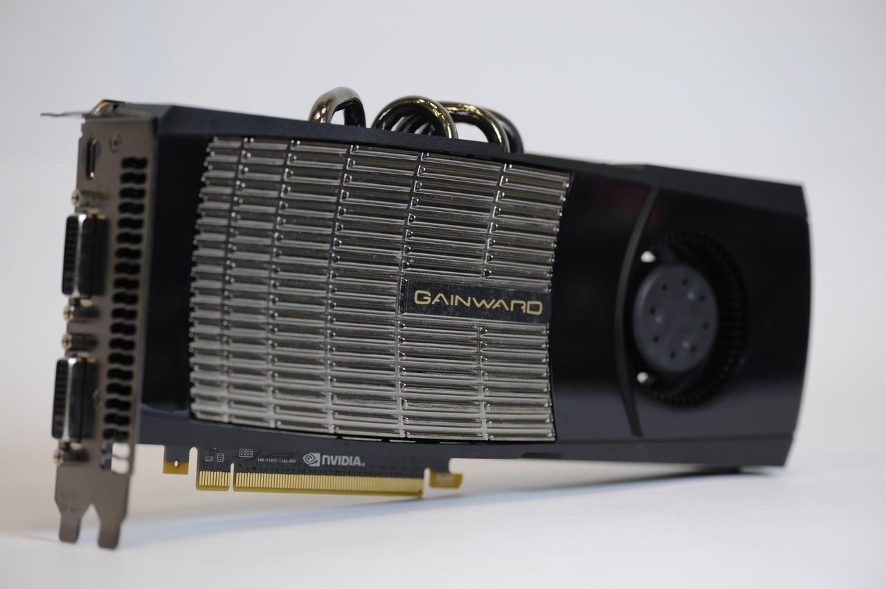 [12/04/2010] Gainward Geforce GTX 480 (9)