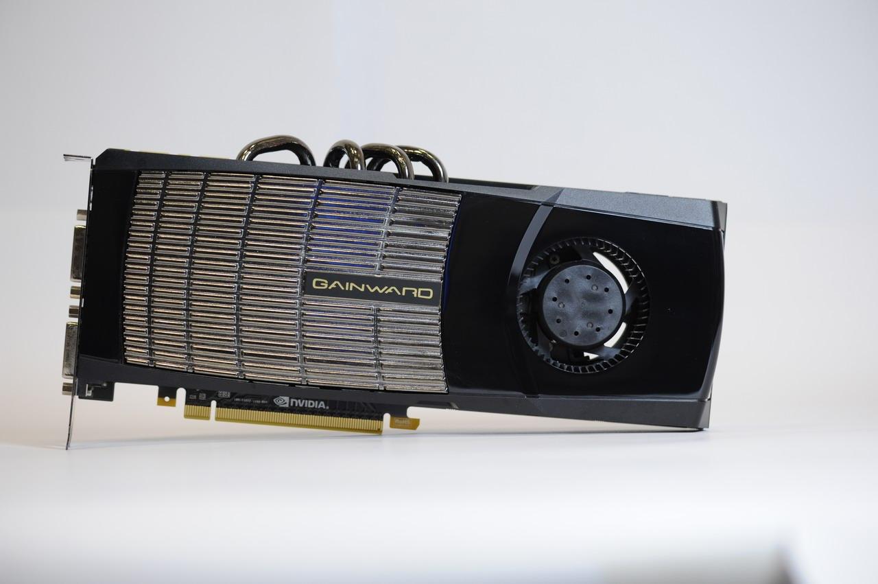 [12/04/2010] Gainward Geforce GTX 480 (11)