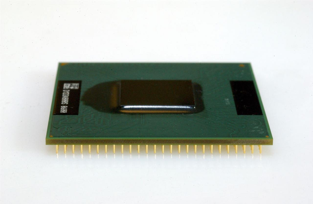 [22/04/2010] Intel Mobile Pentium 4M (2)