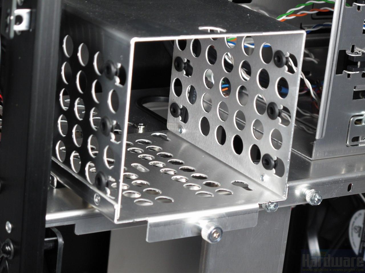 [21/04/2010] Lian-Li PC-X1000 (12)