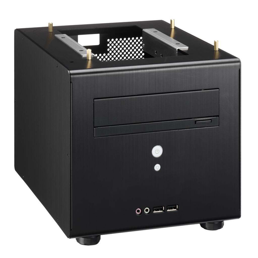 [20/04/2010] Lian-Li PC-Q06 (1)
