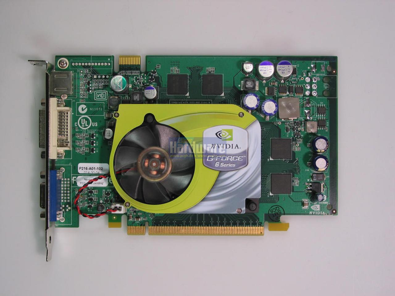 [15/04/2010] Die Geforce 6600 (GT) mit dem NV43-Chip war Nvidias erste native PCI-Express-Karte.