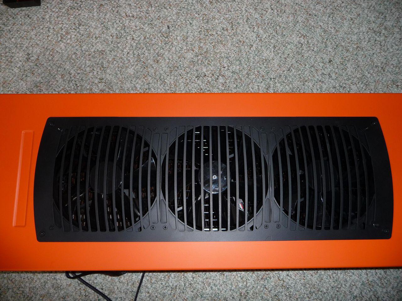 [04/04/2010] Anime-Casemod mit One-Piece-Motiven - Update: Projekt (fast) abgeschlossen (11)