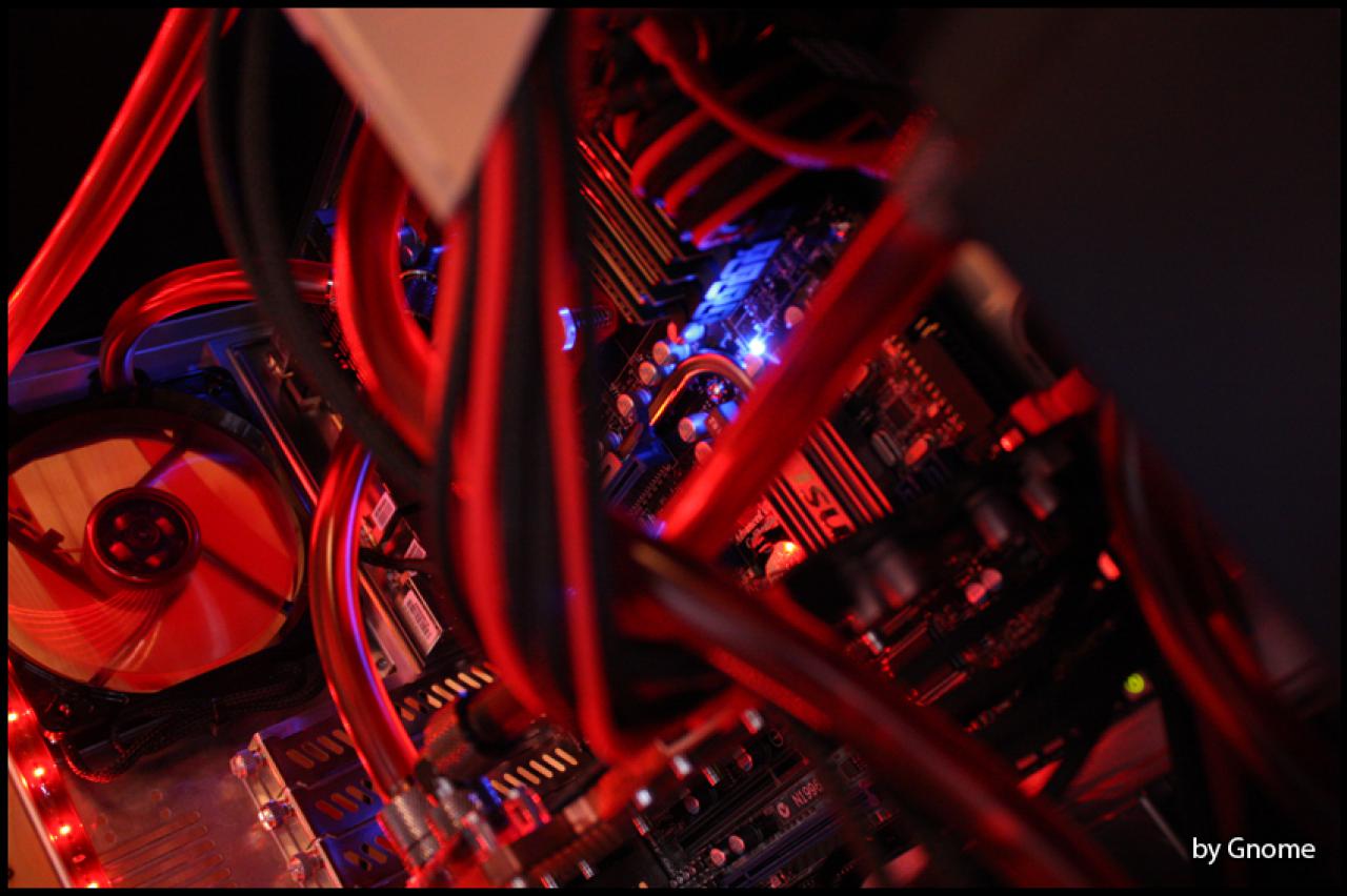 [13/04/2010] Black loves Red: Sehenswerte Wakü-Casemod (57)