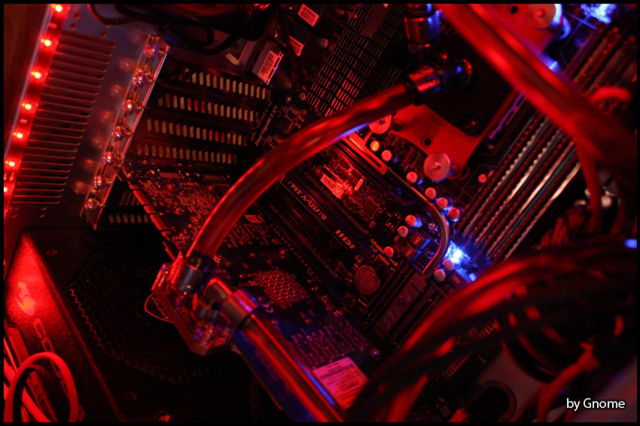 [13/04/2010] Black loves Red: Sehenswerte Wakü-Casemod (59)