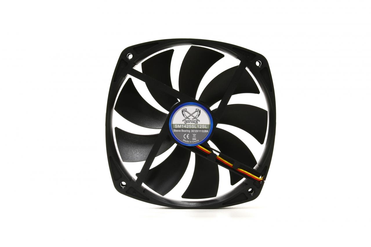 [12/04/2010] Scythe Slip Stream 140 Serie (4)