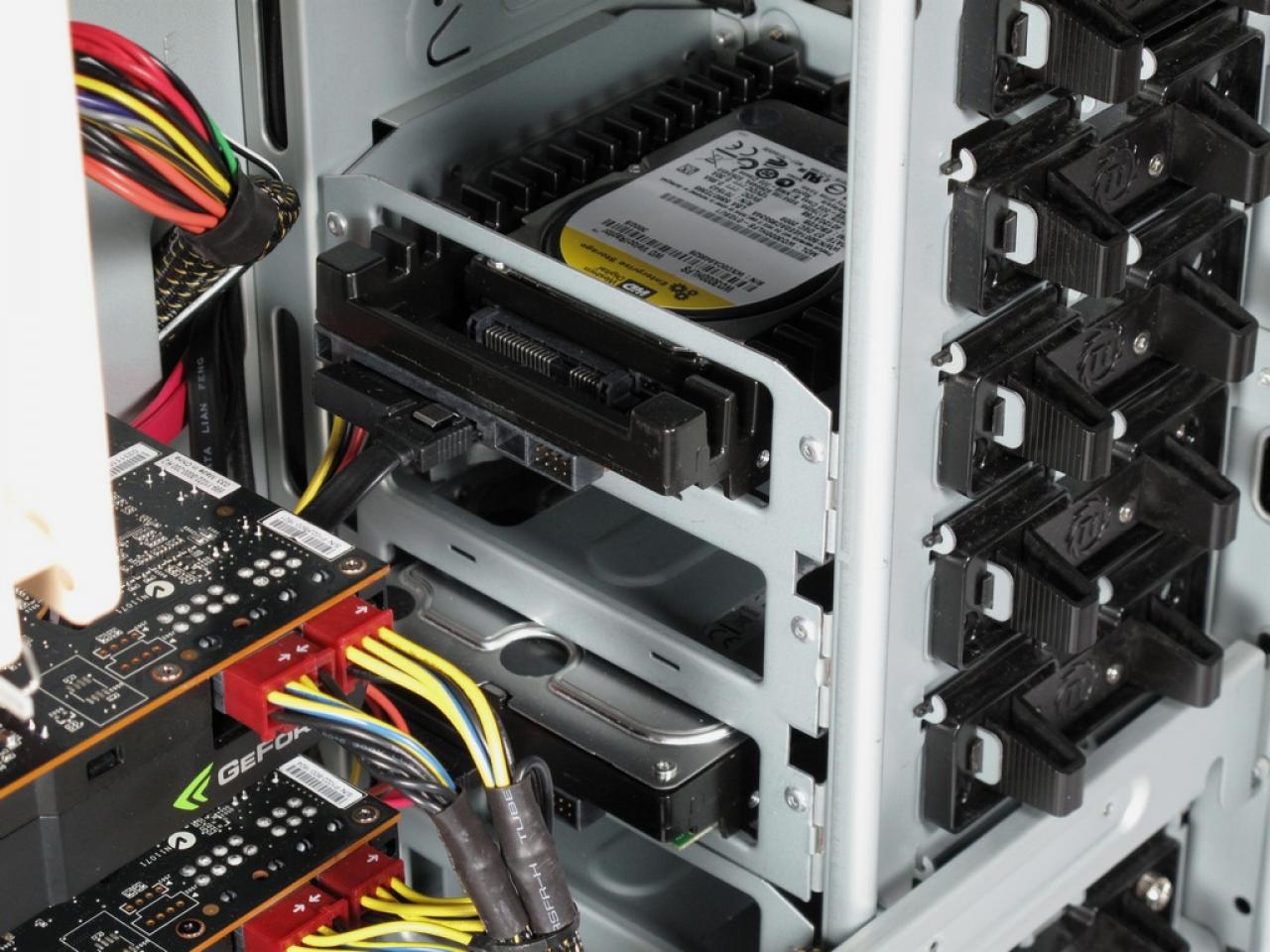 [16/04/2010] Die beiden Festplatten des Systea Local Hero Champion SLI