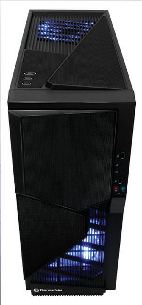 [09/04/2010] Thermaltake Armor A90 (5)