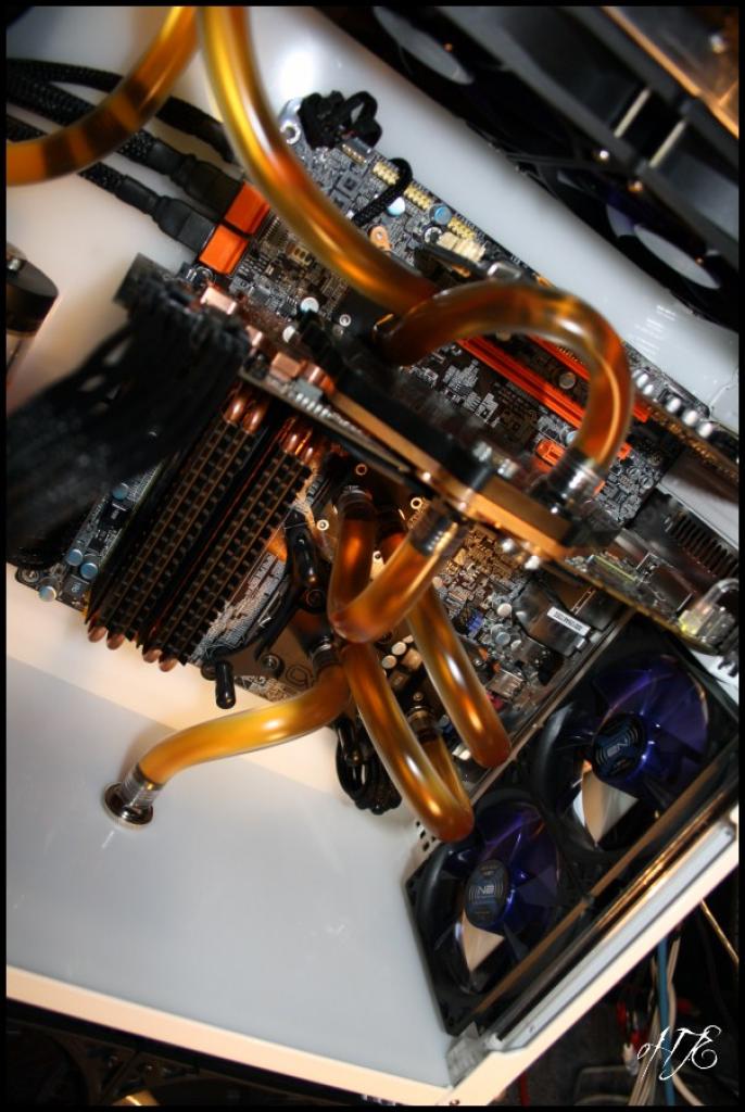 [01/04/2010] Wasserkühlungen der PCGHX-Community - Update (31)