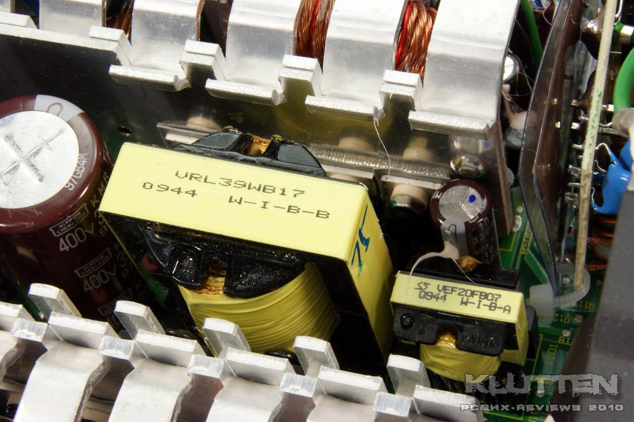 [30/04/2010] XFX Black Edition 750 Watt