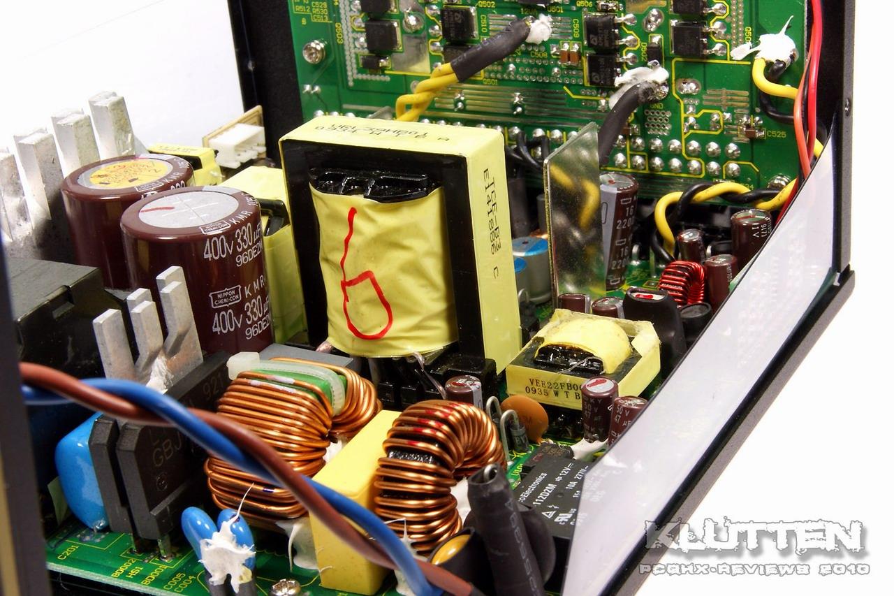 [30/04/2010] Seasonic X-Series 650 Watt (3)