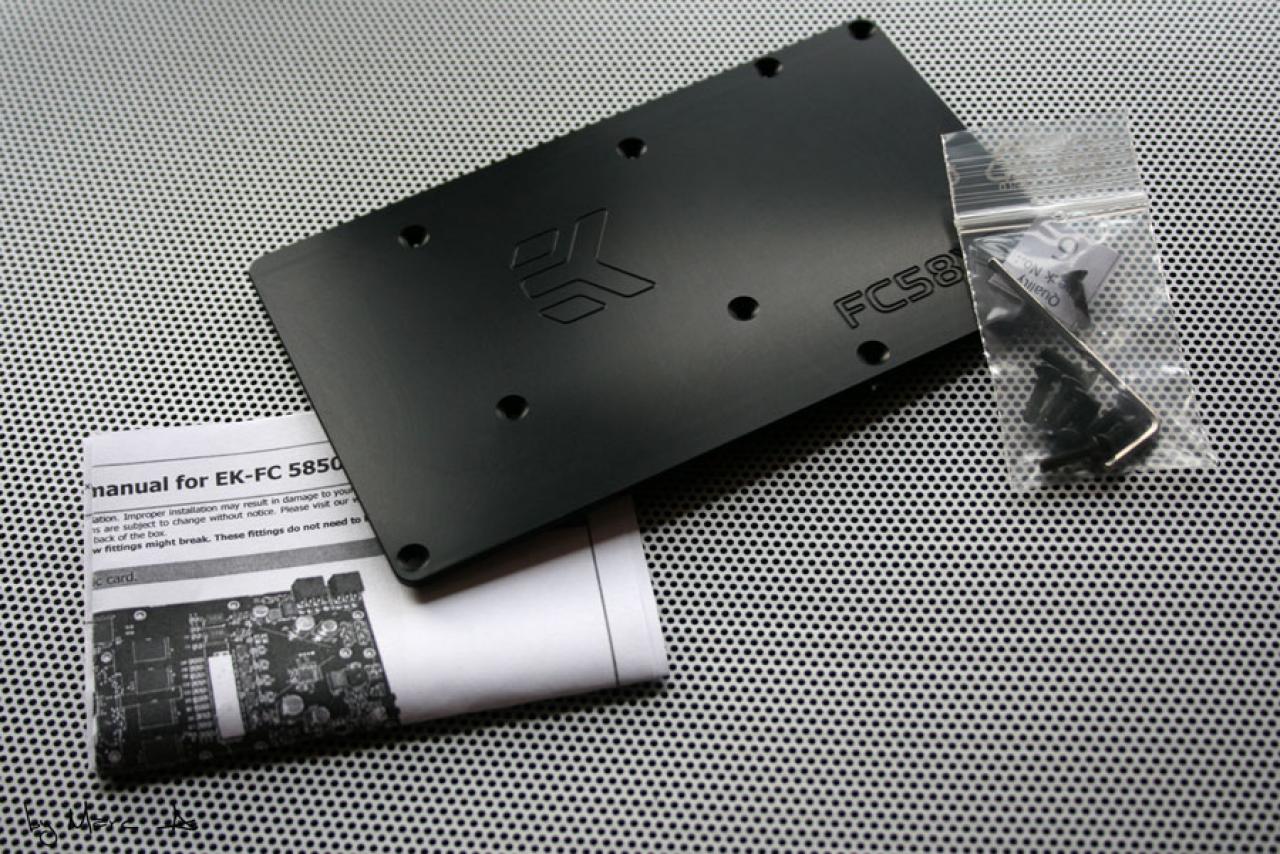 [18/04/2010] Casemod-Projekt Black meets Blue - Update: Wasserkühler für HD 5850 (18)