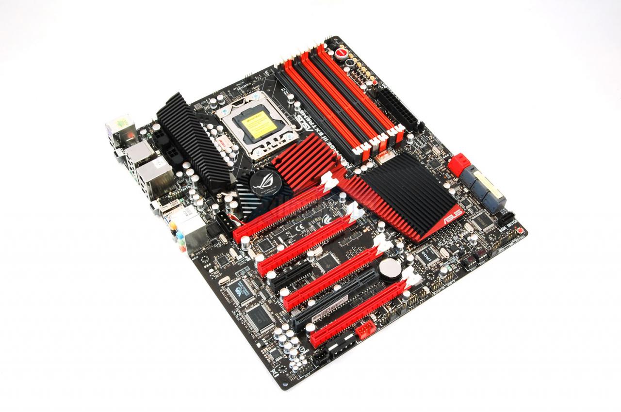 [26/04/2010] Asus Rampage III Extreme im PCGHX-Test: Das beste Sockel-1366-Overclocking-Mainboard? (1)