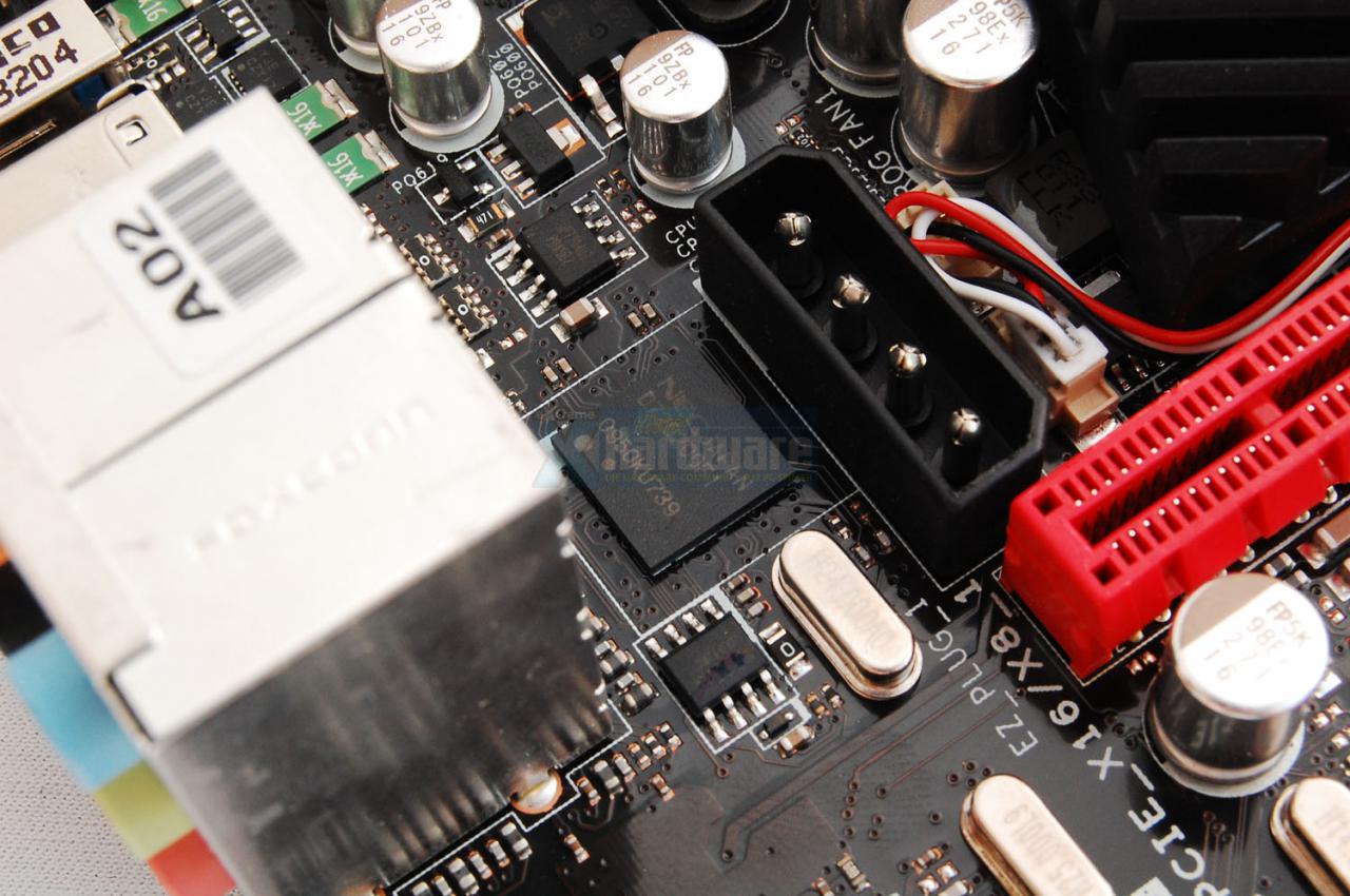 [26/04/2010] Asus Rampage III Extreme im PCGHX-Test: Das beste Sockel-1366-Overclocking-Mainboard? (16)
